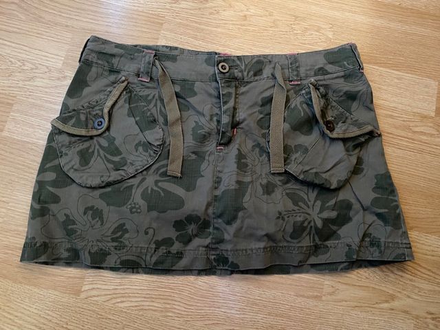 Falda verde camuflaje
