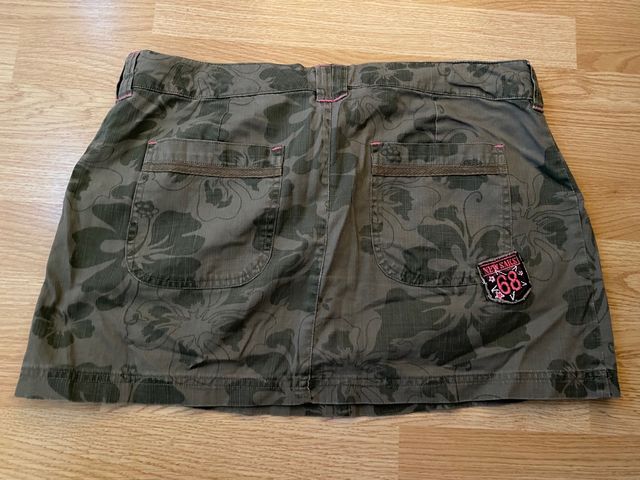 Falda verde camuflaje