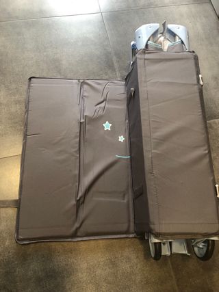 Cuna de viaje Bbest elefante azul y gris