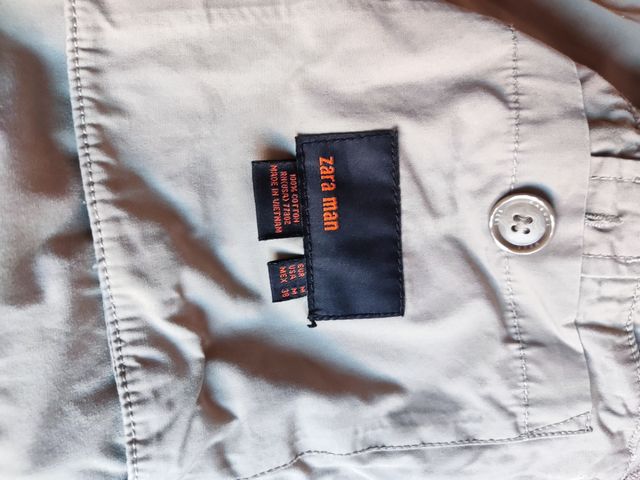 Safari beig impecable.