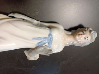 figura de porcelana Sambo