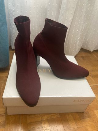 Botín calcetín burdeos Zara Talla 37
