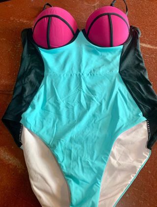 Bañador de BLANCO. TALLA 90