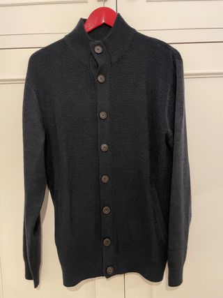 Cárdigan nueva , nunca usada