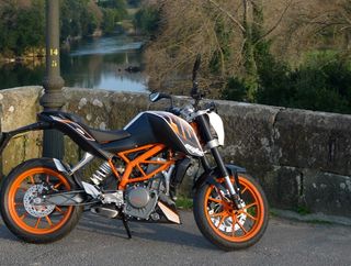 Ktm duke 2016