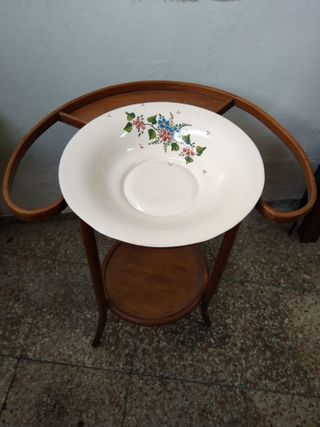 Muebles, lavabos, objetos antiguos