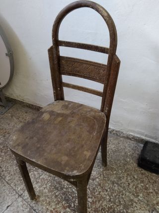 Muebles, lavabos, objetos antiguos