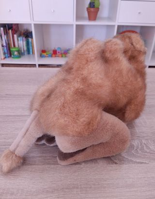 Peluche camello nuevo con etiqueta