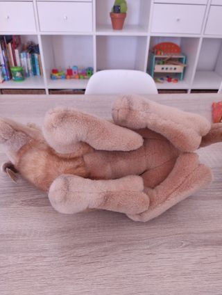 Peluche camello nuevo con etiqueta
