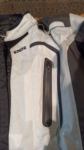 Chaqueta de moto tricapa IXS