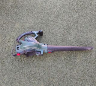 Sopladora y aspiradora de jardín. Parkside.