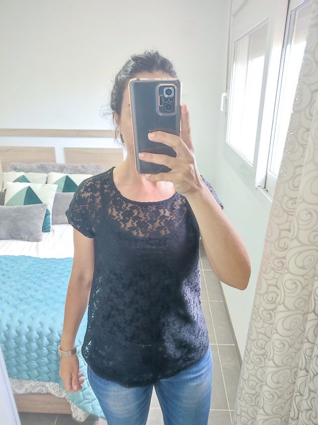 Camiseta de puntilla organza negra Pull&Bear