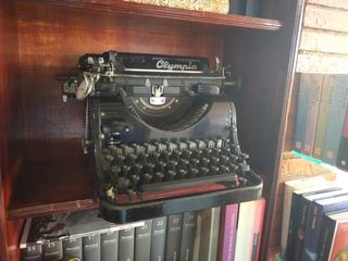 maquina de escribir Olympia