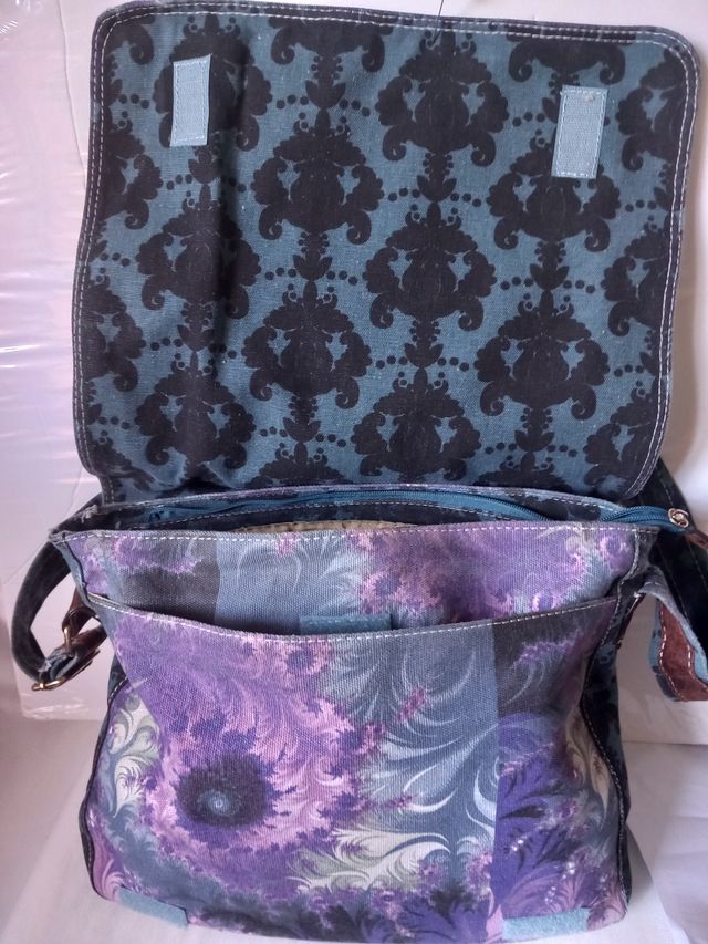 CARTERA DE TELA ESTAMPADA