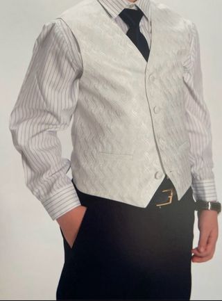 ¡LIQUIDACION! ¡URGE! TRAJE DE COMUNIÓN