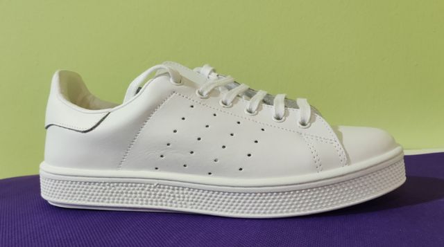 Deportivas piel unisex similar ADIDAS Blanco n. 40