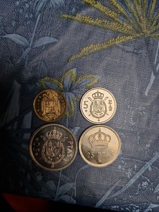 MONEDAS 1, 5, 25, 50 PESETAS DEL AÑO 1975 *79