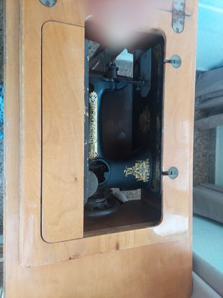 MÁQUINA DE COSER, SINGER