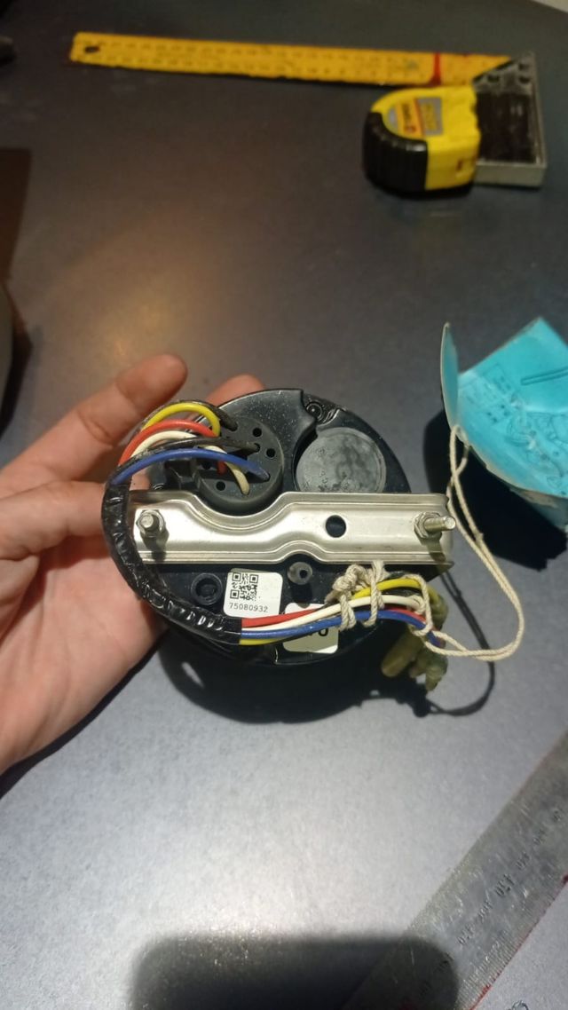 Yamaha  VELOCÍMETRO