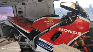 Vendo despiece de Honda Vf1000r