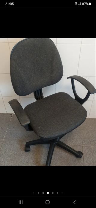 SILLA ORDENADOR MODERNA+SILLA OFICINA