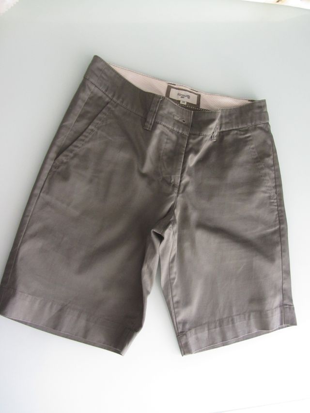 Bermudas talla 36 Formula joven en verde militar