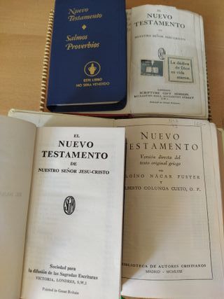 Libros religiosos antiguos