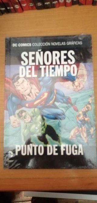 Superheroes DC.Salvat.Novelas Gráficas. Super girl