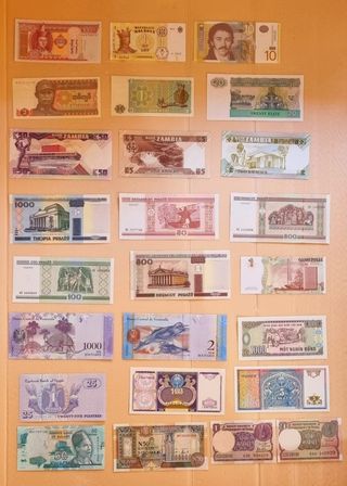 Billetes diferentes países.