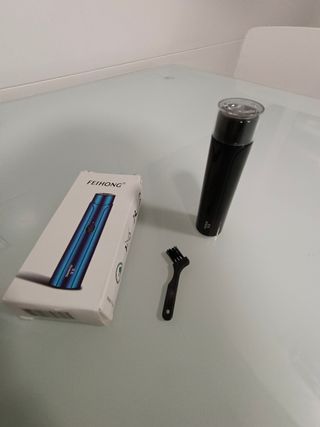 Maquinilla afeitar portátil recargable 