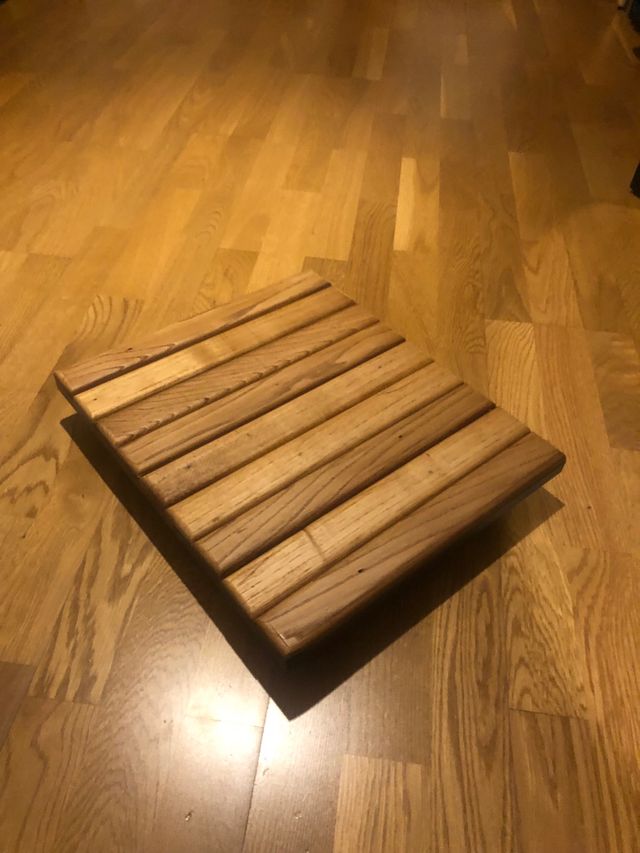 Base soporte para macetas con ruedas