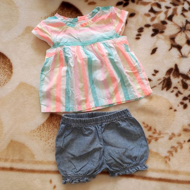 OFERTA ropa bebé 6-12 meses 2 abrigos y 1 conjunto