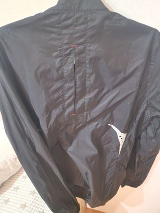 cortavientos cero rh+