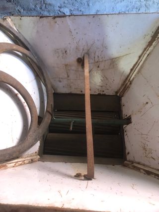 Trituradora de uva antigua