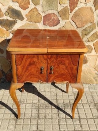 antigua máquina de coser (adorno)