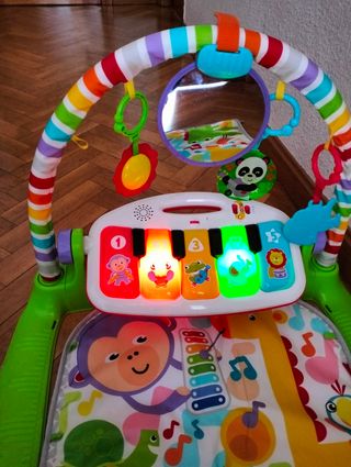 Alfombra gimnasio bebé