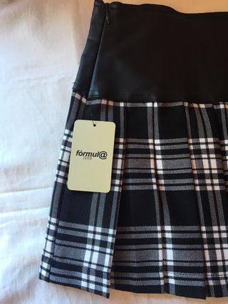 Minifalda tablas Fórmula Joven. El Corte Inglés