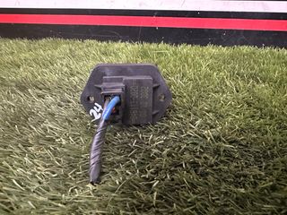 CAJA rele-AFORADOR-CENTRALITA KIA CARNIVAL 2007