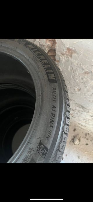 RUEDAS - NEUMÁTICOS MICHELIN