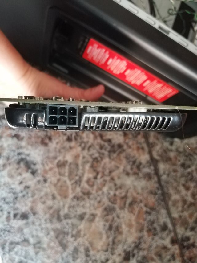 SCHEDA GRAFICA GEFORCE 9600 GT