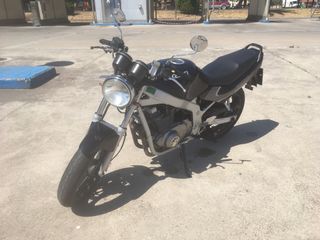 Suzuki GS 500E