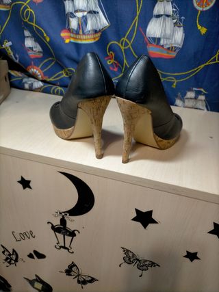 zapatos negros del 37