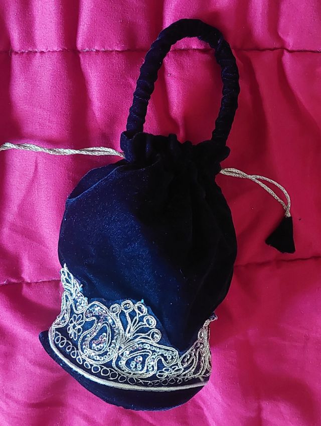 bolso terciopelo nuevo por estrenar.