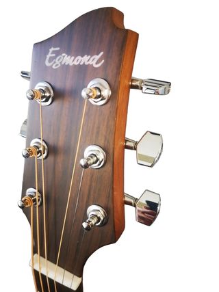 Guitarra acústica AV-52