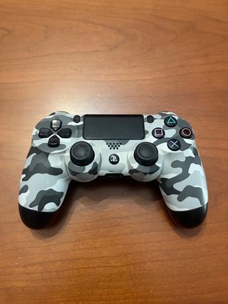 Play Station Slim de 1 tb con caja original