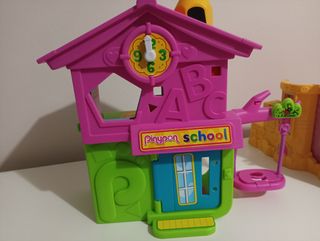 Pin y pon escuela/  castillo brujería / casa