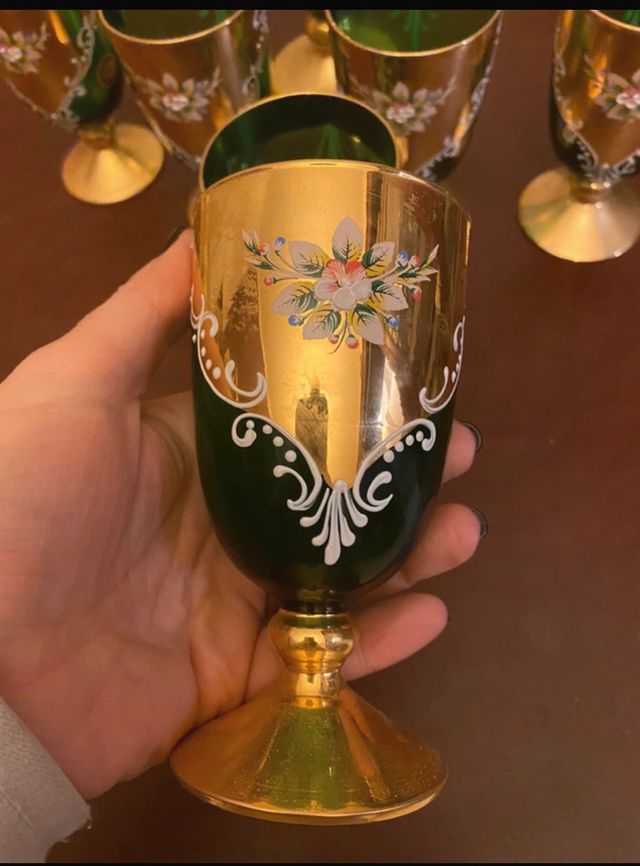 Set di 6 calici con bottiglia e tappo Murano