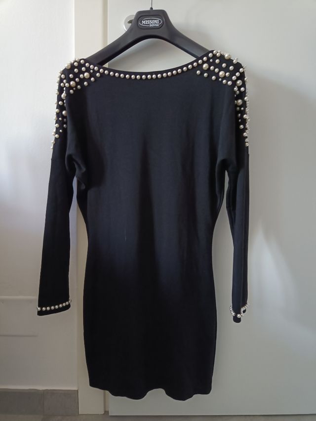 Vestito con schiena scoperta