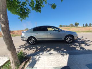 Volkswagen Passat 2010