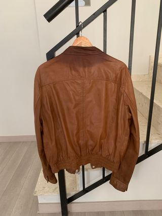 Chaqueta hombre 100% piel de Zara